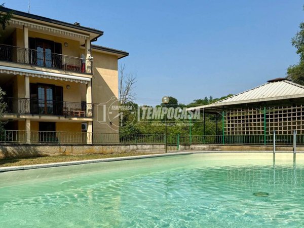 casa indipendente in vendita ad Osnago