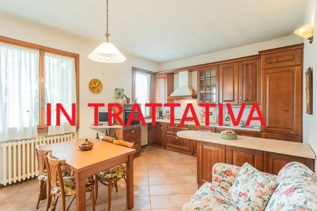 appartamento in vendita ad Osnago in zona Aurora