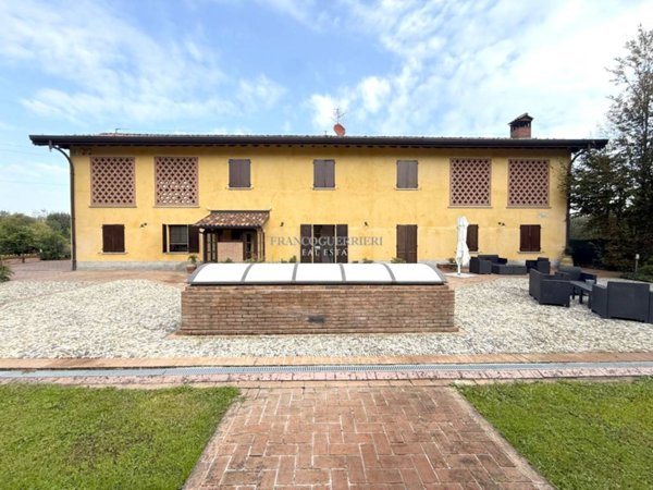 casa indipendente in vendita ad Osnago in zona Aurora