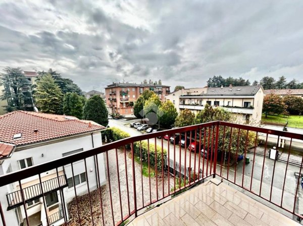 appartamento in vendita ad Osnago