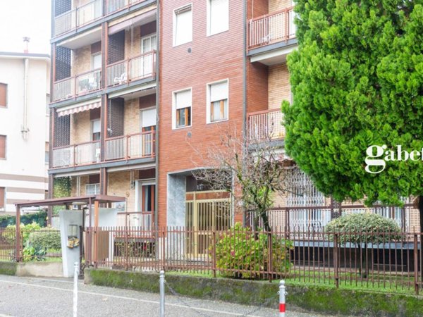 appartamento in vendita ad Osnago