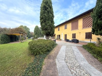 casa indipendente in vendita ad Osnago