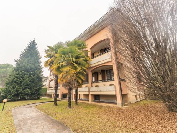 appartamento in vendita ad Osnago