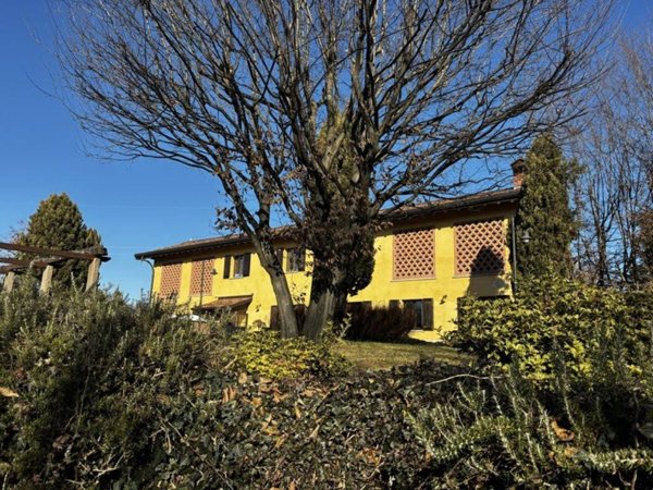 casa indipendente in vendita ad Osnago in zona Aurora