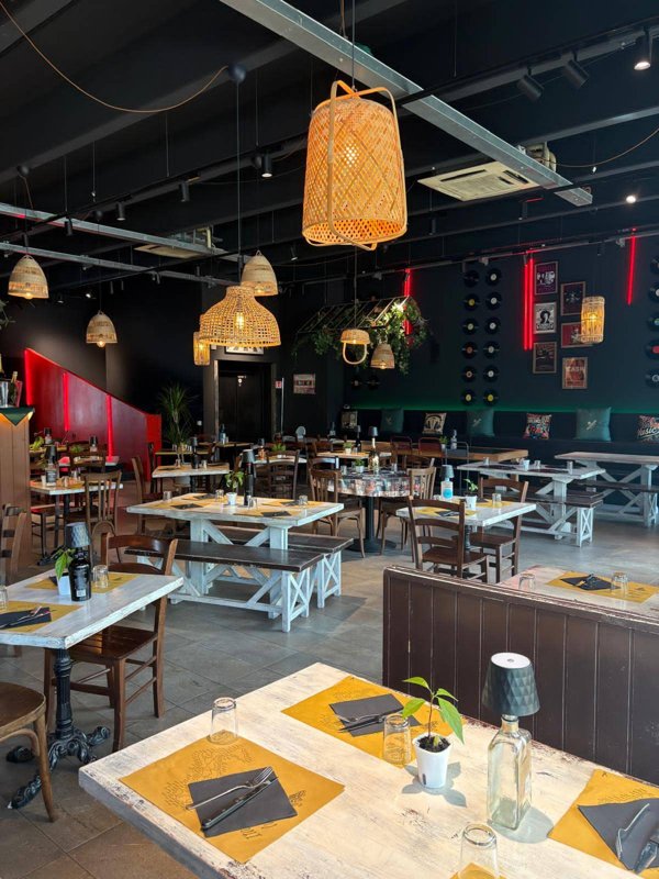 negozio in vendita ad Osnago