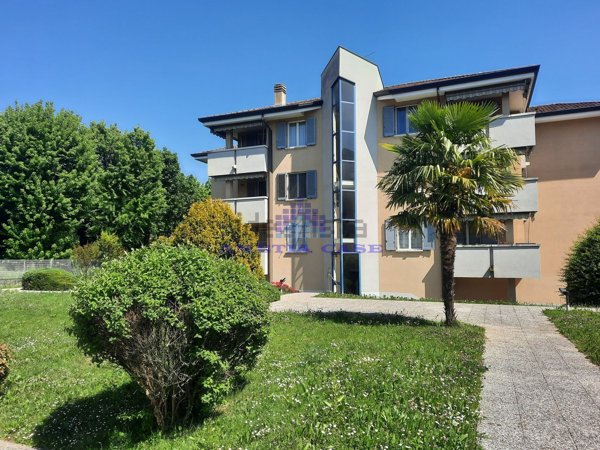 appartamento in vendita ad Osnago