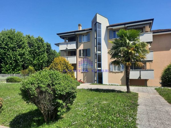 appartamento in vendita ad Osnago