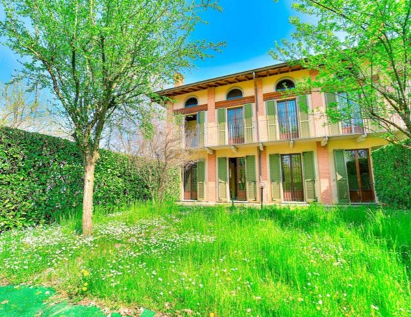casa indipendente in vendita ad Osnago