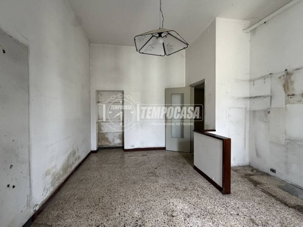 appartamento in vendita ad Osnago in zona Canova