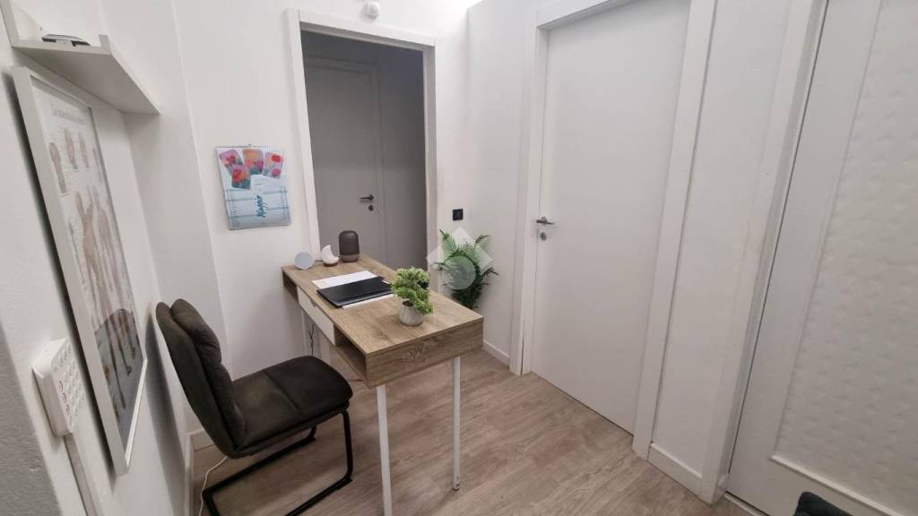 appartamento in vendita ad Osnago in zona Canova