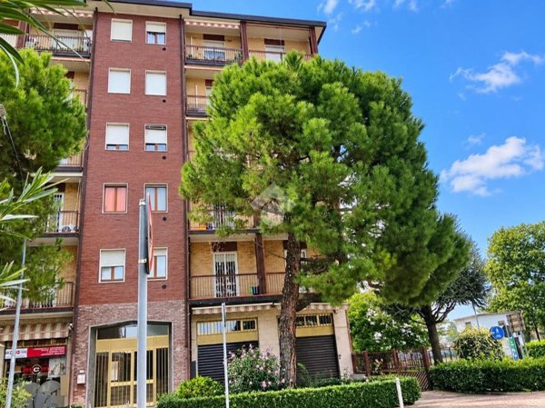 appartamento in vendita ad Osnago in zona Canova