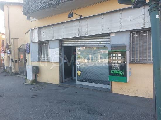 negozio in vendita a Paderno d'Adda