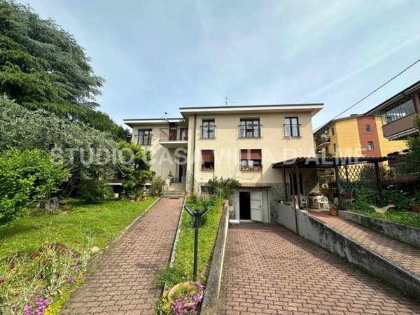 casa indipendente in vendita a Paderno d'Adda