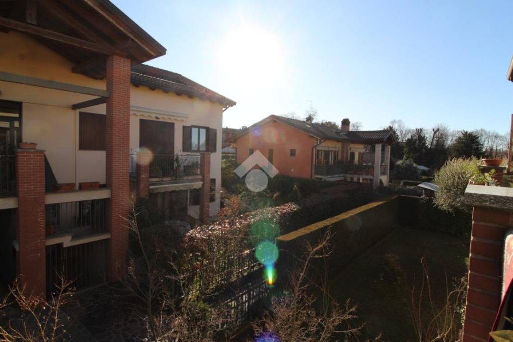 appartamento in vendita a Paderno d'Adda