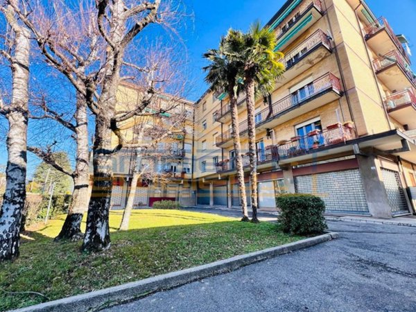 appartamento in vendita a Paderno d'Adda
