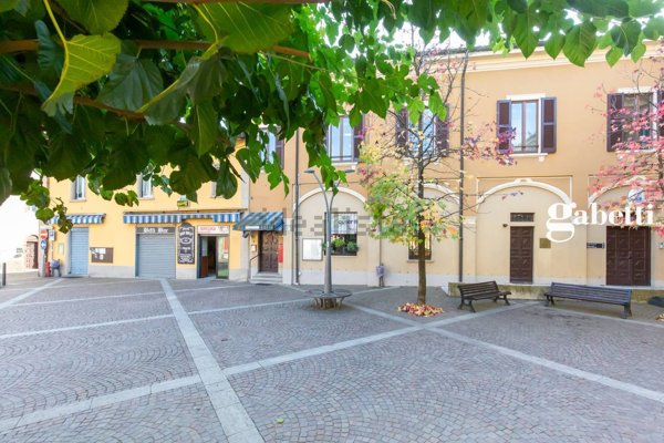 negozio in vendita a Paderno d'Adda