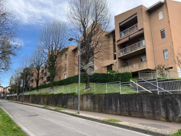 appartamento in vendita a Paderno d'Adda