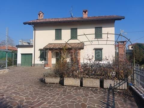casa indipendente in vendita a Paderno d'Adda