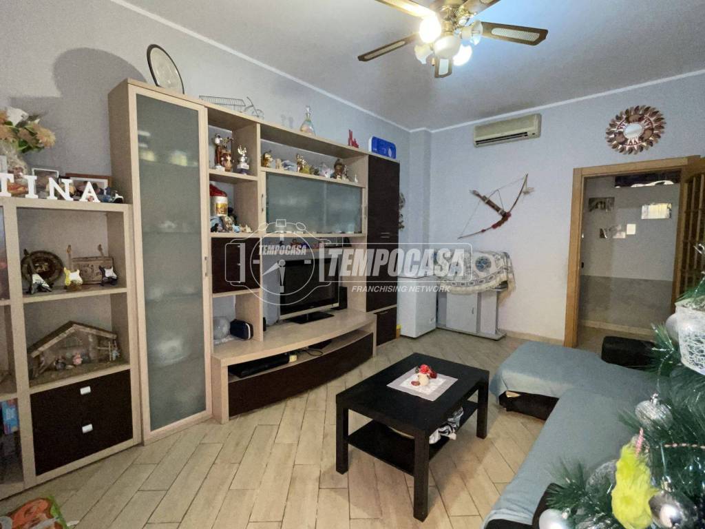 appartamento in vendita a Paderno d'Adda