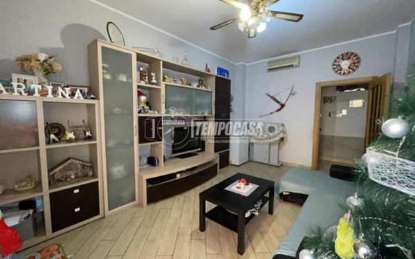 appartamento in vendita a Paderno d'Adda