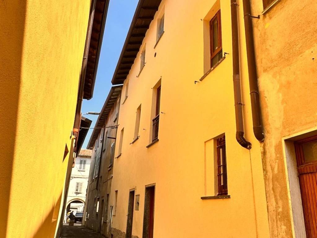 appartamento in vendita a Paderno d'Adda