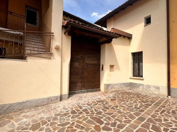 appartamento in vendita a Paderno d'Adda