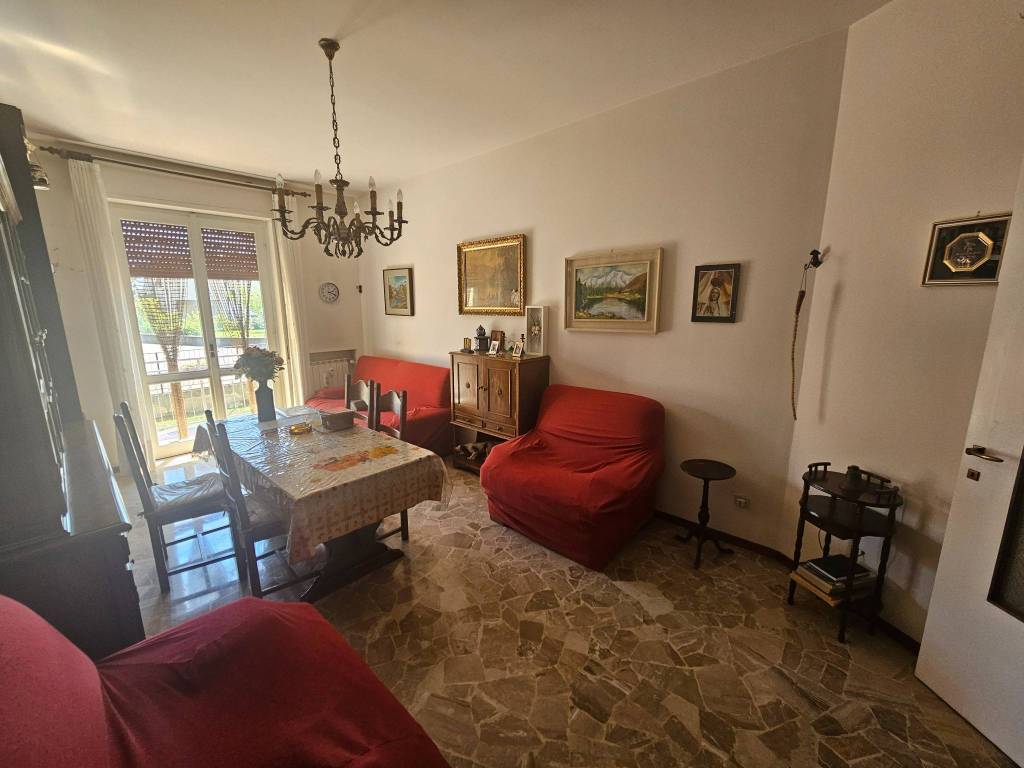 appartamento in vendita a Paderno d'Adda
