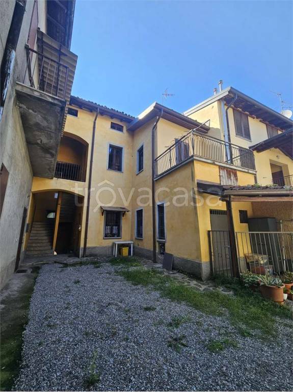 appartamento in vendita a Paderno d'Adda