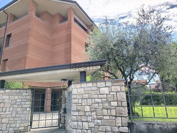 appartamento in vendita a Paderno d'Adda
