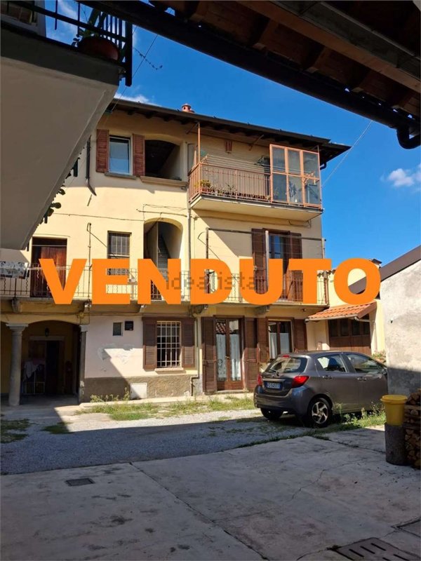 casa semindipendente in vendita a Paderno d'Adda