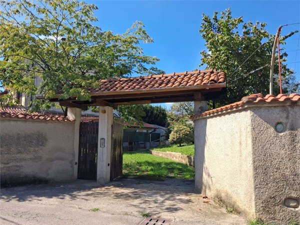casa semindipendente in vendita a Paderno d'Adda