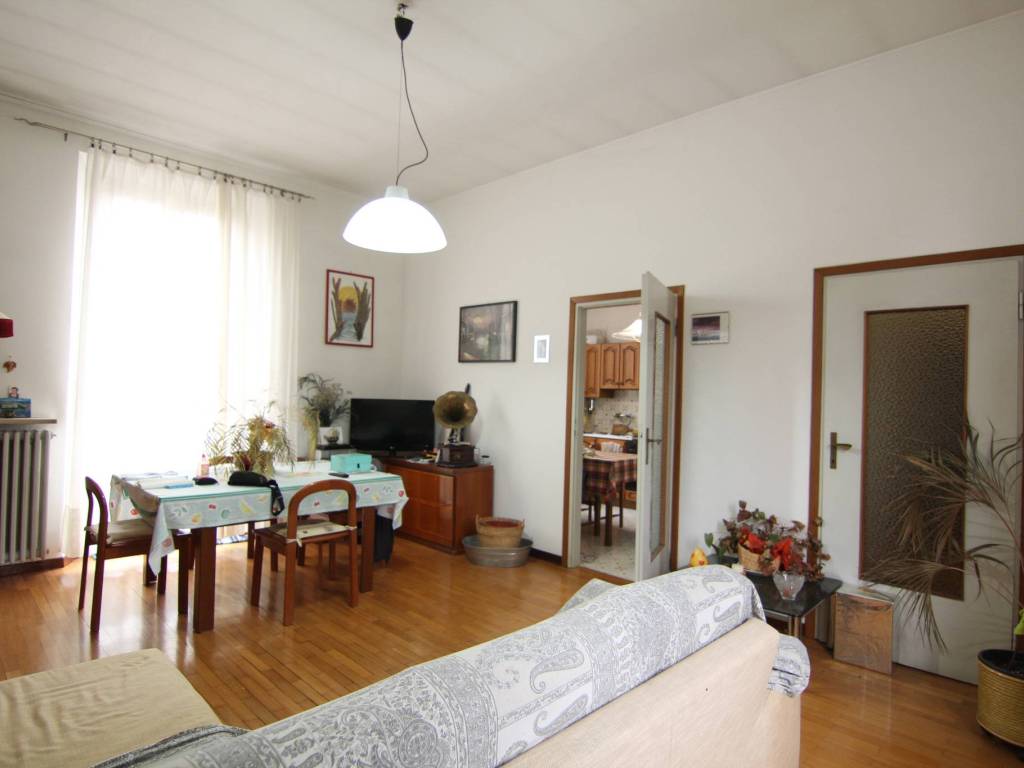 appartamento in vendita a Paderno d'Adda