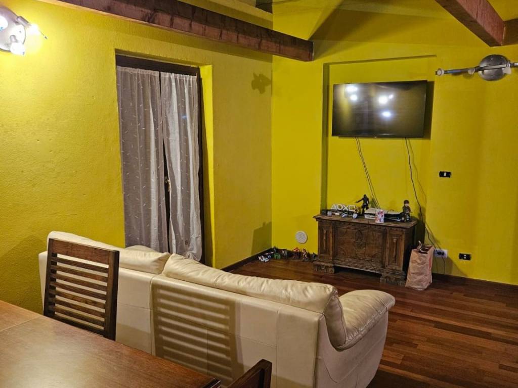 appartamento in vendita a Paderno d'Adda