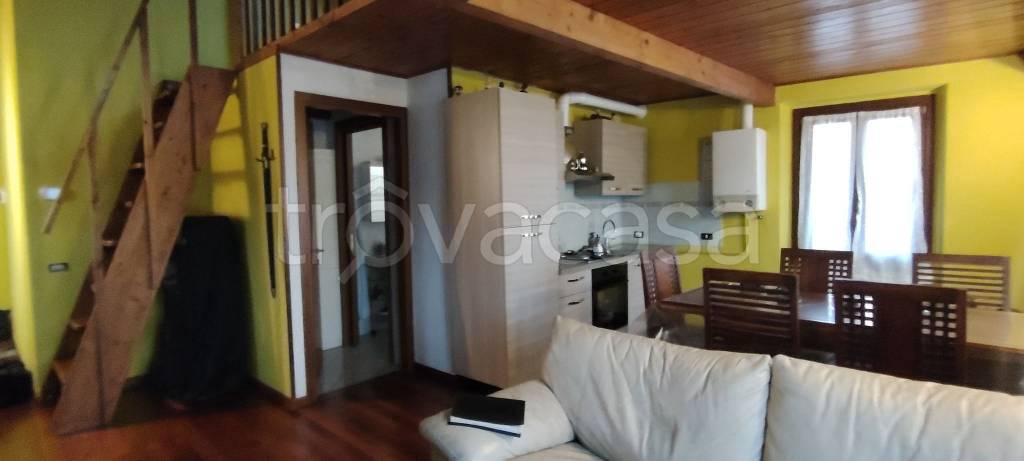 appartamento in vendita a Paderno d'Adda