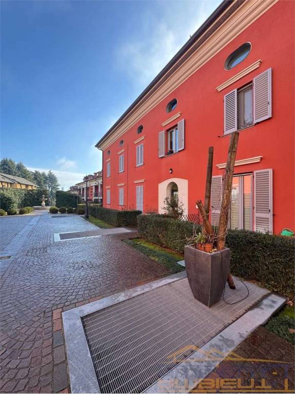 appartamento in vendita a Paderno d'Adda