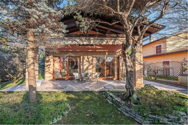 casa indipendente in vendita a Paderno d'Adda