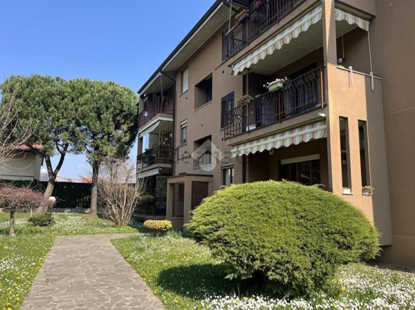 appartamento in vendita a Paderno d'Adda