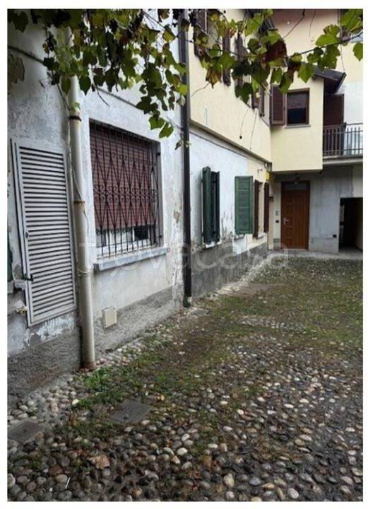 appartamento in vendita a Paderno d'Adda