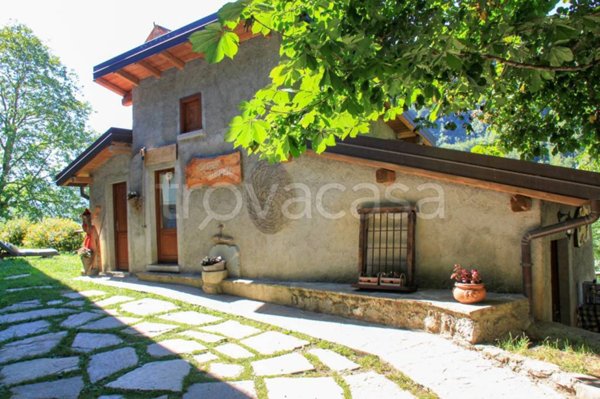 casa indipendente in vendita a Pasturo