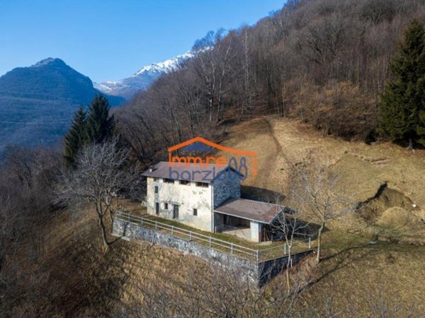 casa indipendente in vendita a Pasturo