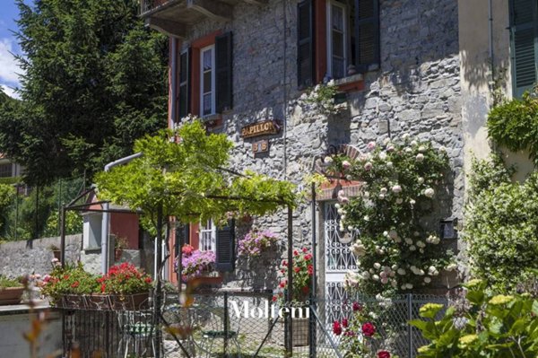 casa indipendente in vendita a Perledo