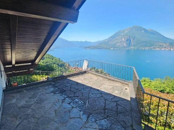 casa indipendente in vendita a Perledo