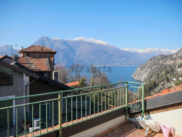 casa semindipendente in vendita a Perledo in zona Vezio