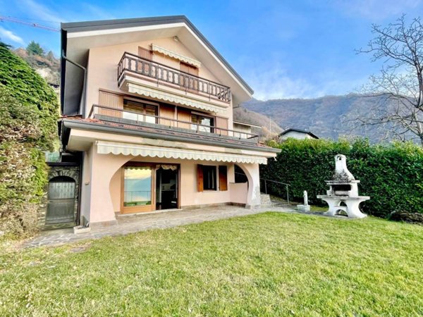 casa indipendente in vendita a Perledo