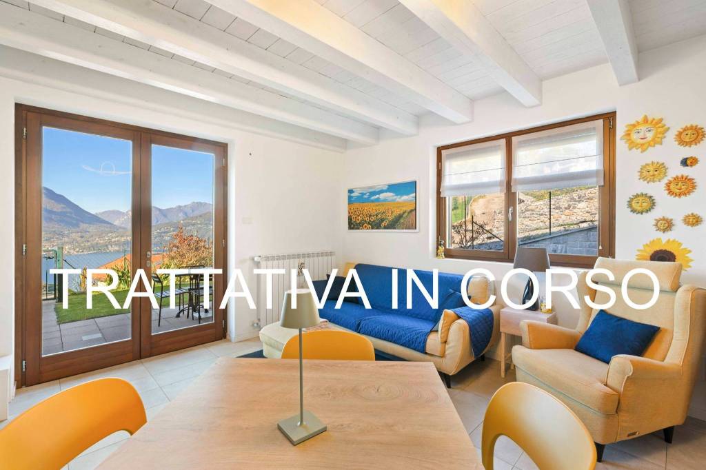 casa indipendente in vendita a Perledo in zona Regoledo