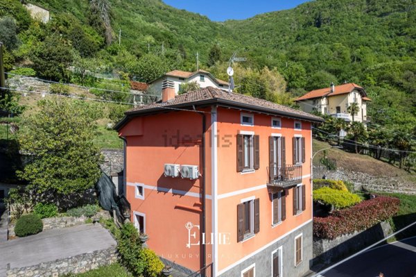 casa indipendente in vendita a Perledo