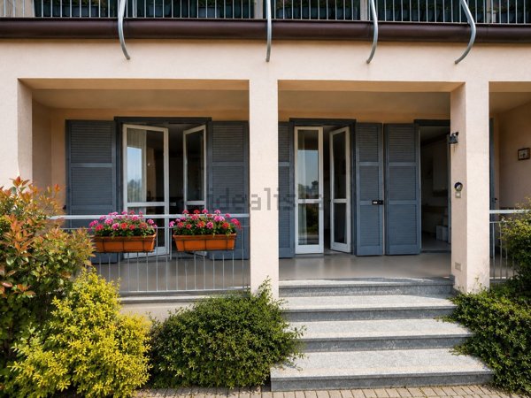 appartamento in vendita a Perledo