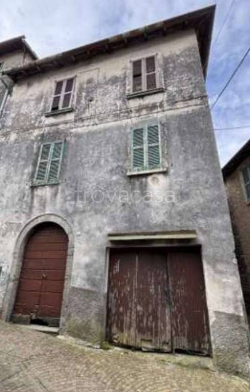 appartamento in vendita a Perledo in zona Bolognina