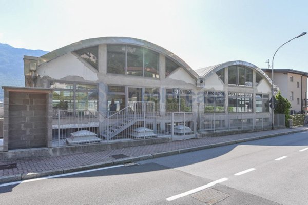 villa in vendita a Pescate