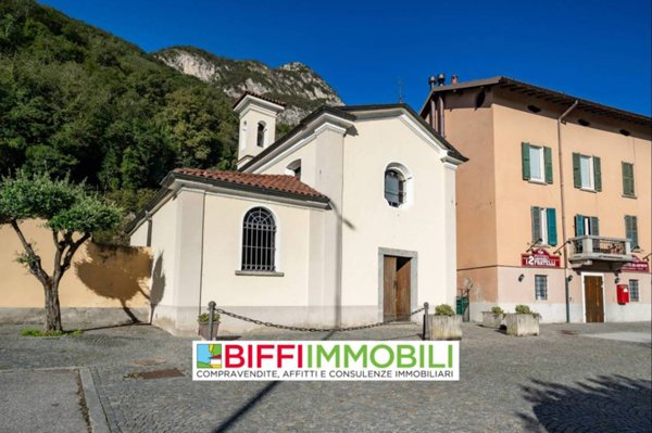 casa indipendente in vendita a Pescate